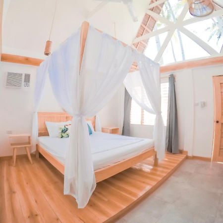 Bermuda Triangle Bungalows シキホール エクステリア 写真